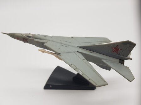 MIG-23