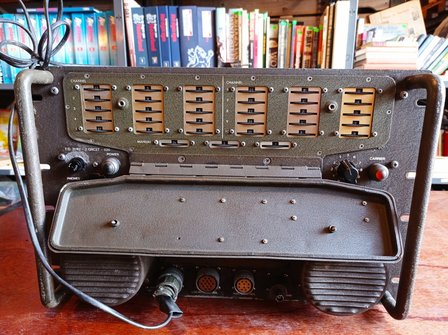 US Army R-278B/GR Airport Radio Receiver