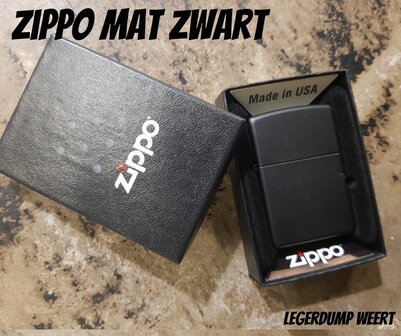 Zippo mat zwart