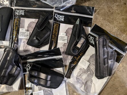 Verschillende lederen &amp;&nbsp;cordura holsters